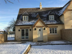 The Henhouse, TETBURY